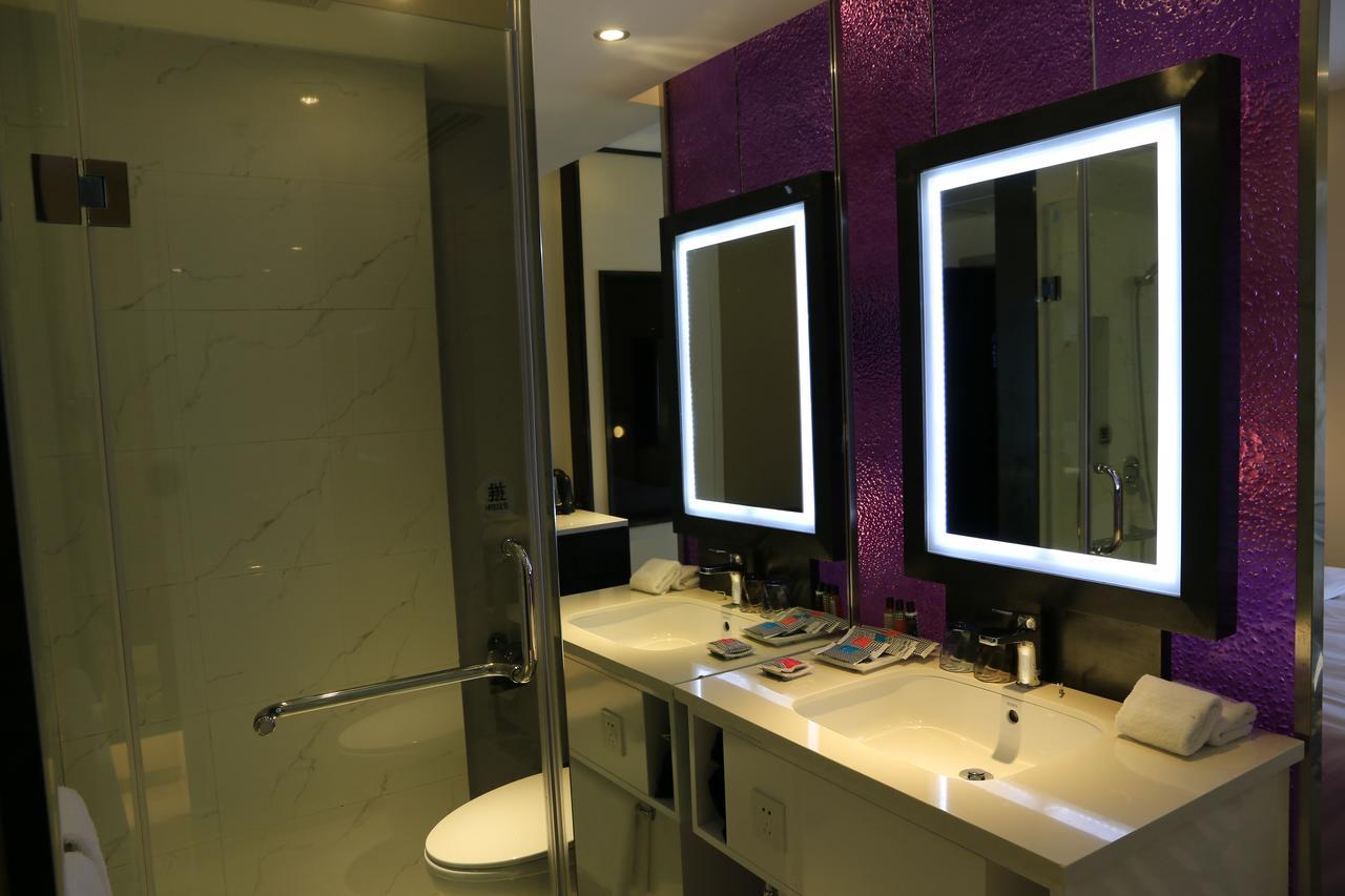 D•Mark Hotel Guiyang (Guizhou) Exterior foto